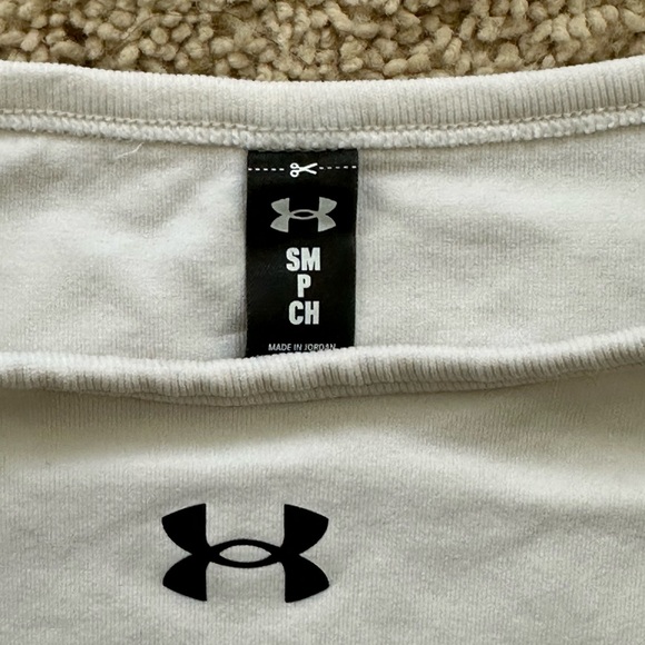 Womens UA Train Seamless Tank - Picture 3 of 3